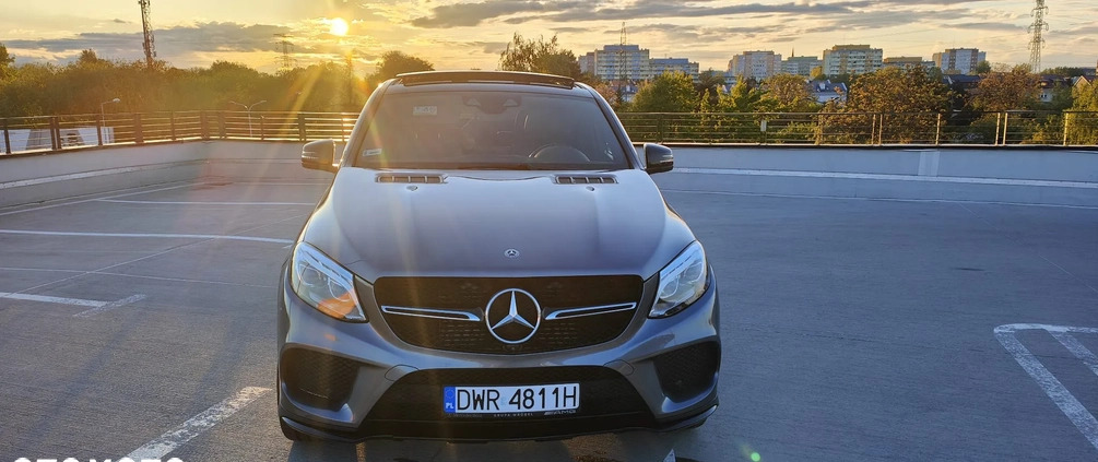 Mercedes-Benz GLE cena 219000 przebieg: 99000, rok produkcji 2017 z Wrocław małe 211